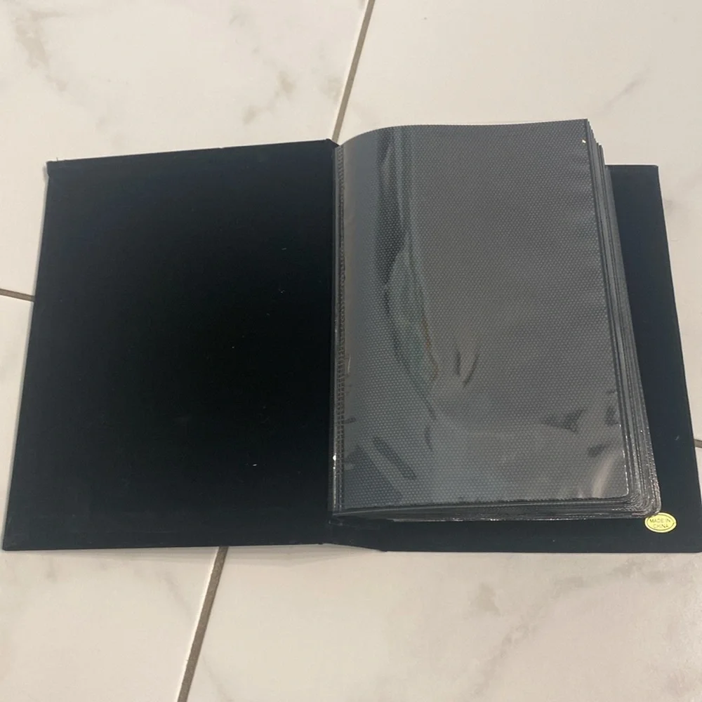 NWOT Celebrity X cruises photo album. Metal front /velvet back hold 40 pics🛳️🚢